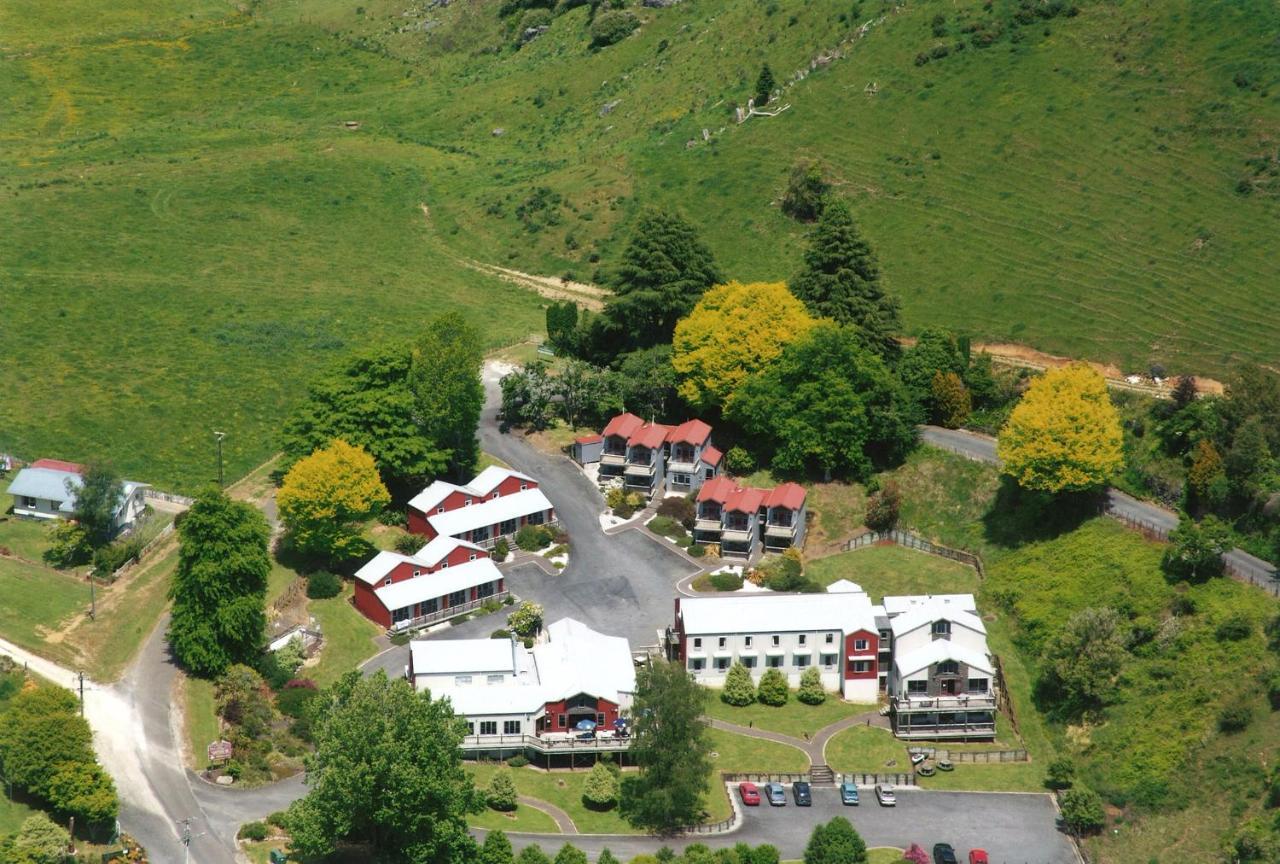 Waitomo Village Chalets Home Of Kiwipaka Waitomo Caves Εξωτερικό φωτογραφία